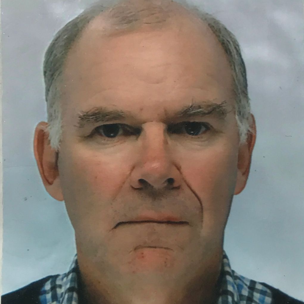 Profile of Hunter Nigel Russell