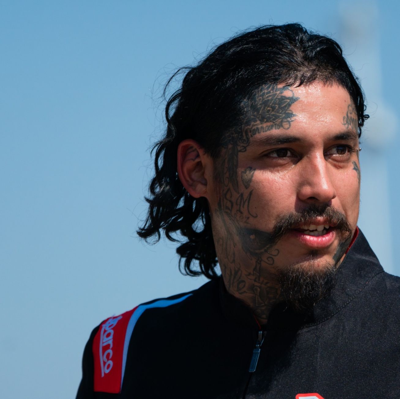 Profile of Larry Hernandez jr