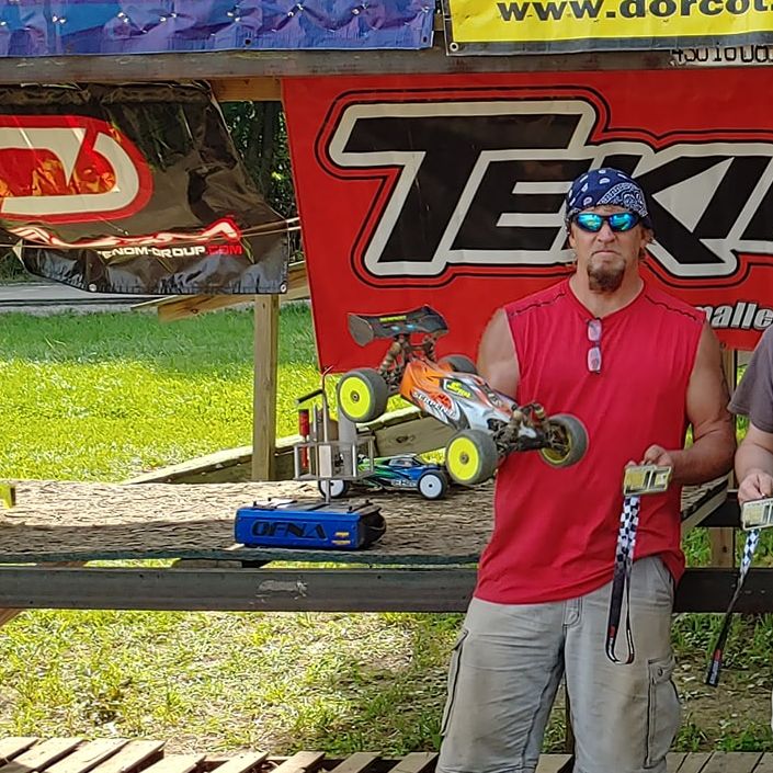 Profile of Eric Carlsen