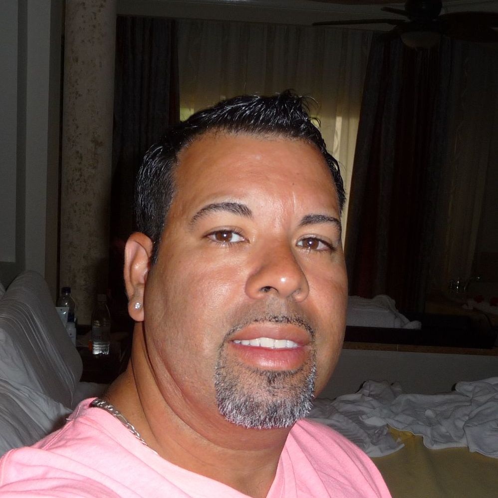 Profile of Perfecto Rossy