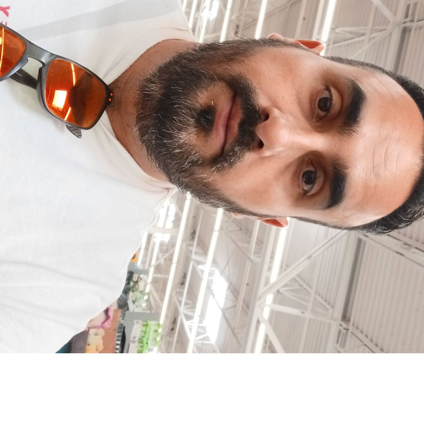 Profile of Pablo Zarate