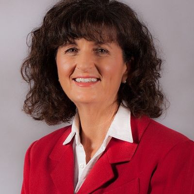 Profile of Linda DeTarr