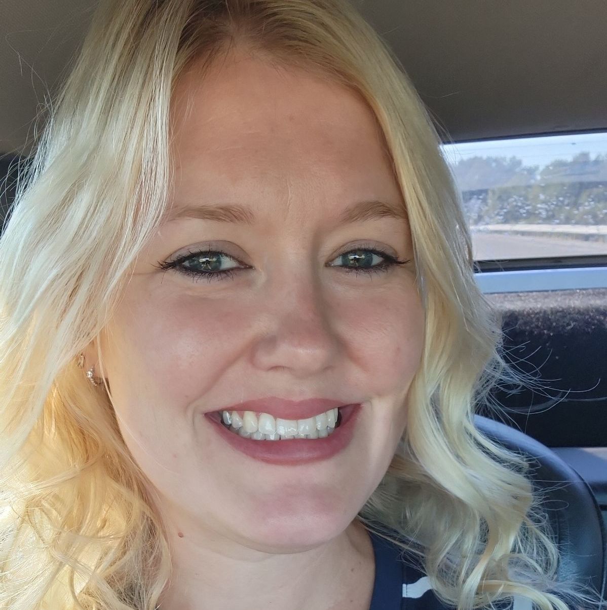 Profile of Holly Harper