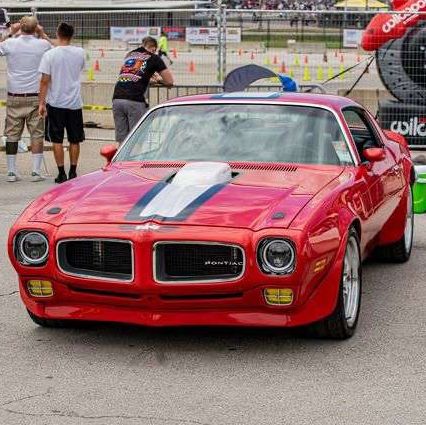 Profile of Chris Tharp