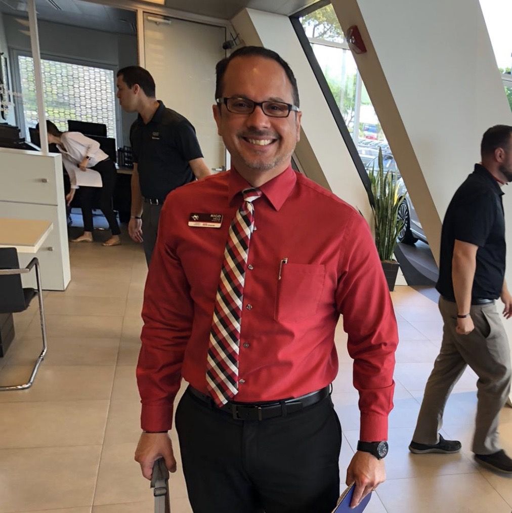 Profile of Rigoberto Vega