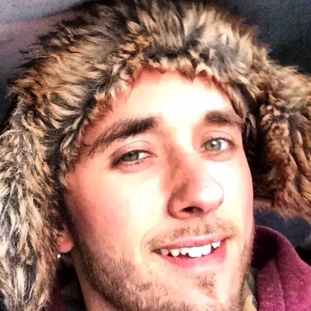 Profile of Aaron Macadangdang