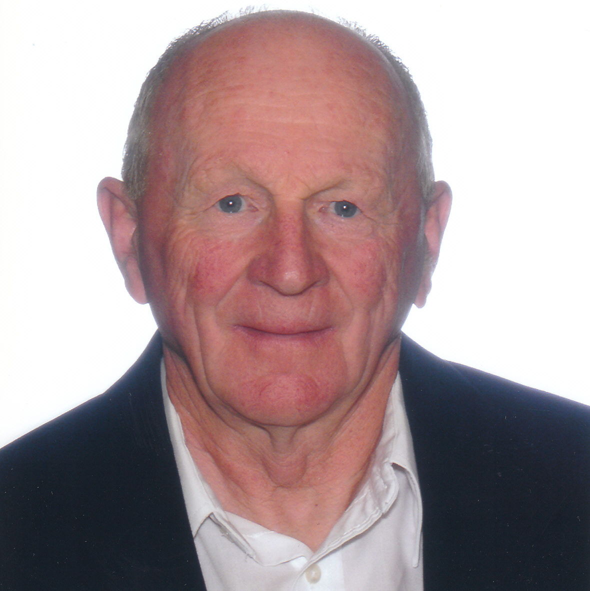 Profile of Gil Stuart