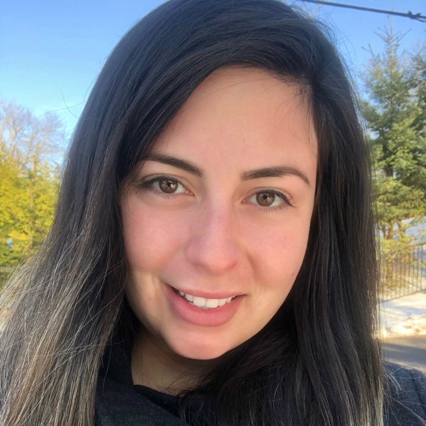 Profile of Oriana Aponte