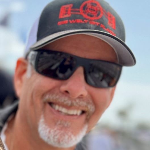 Profile of Robert Cabrera