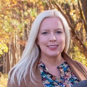 Profile of Jennifer Houda