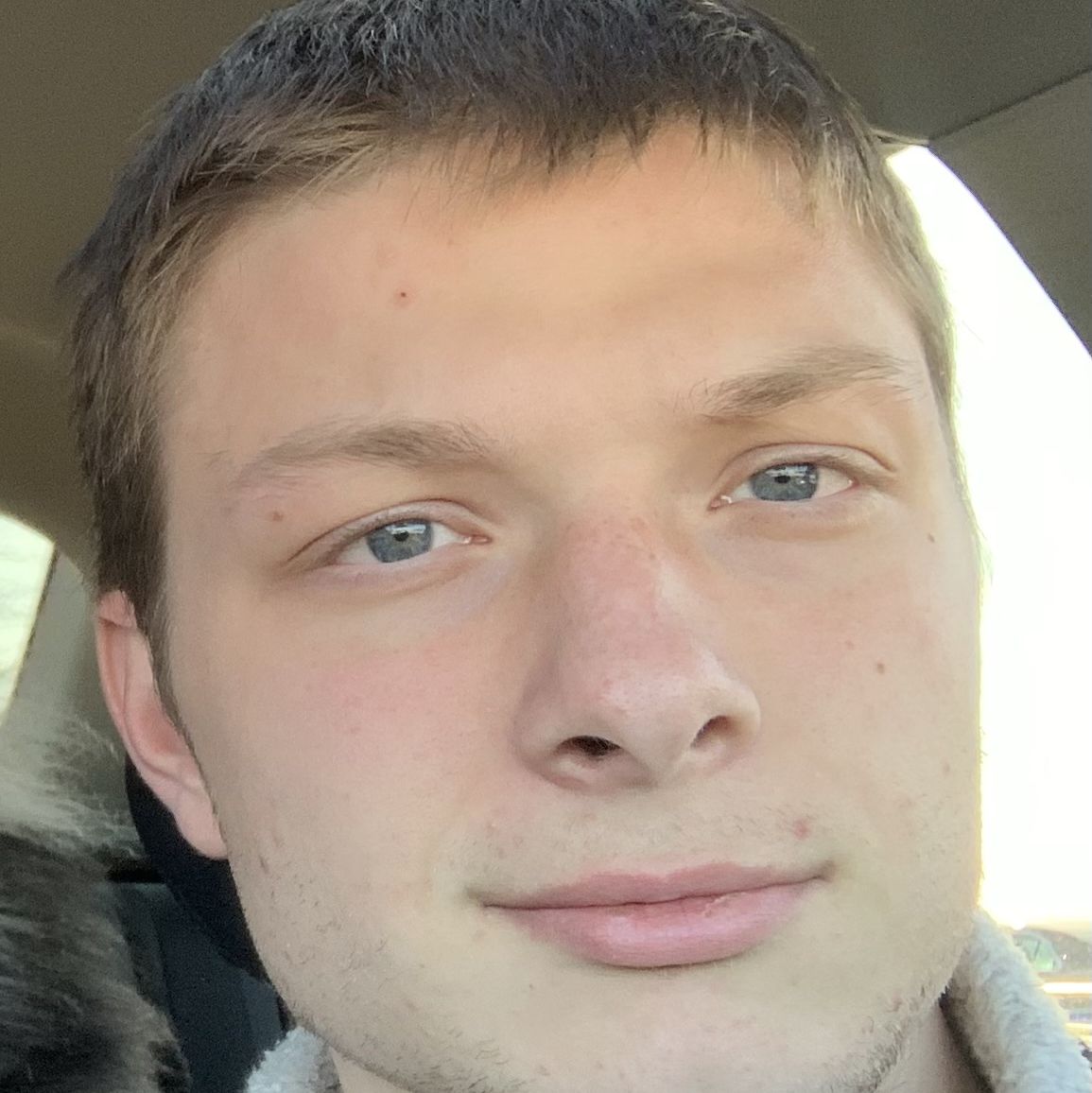 Profile of Ezra Ellette