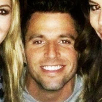 Profile of Walter Loyola