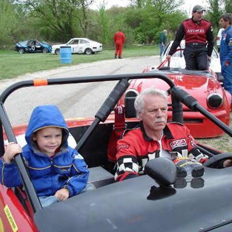 Profile of Hans  Dieter Griesinger