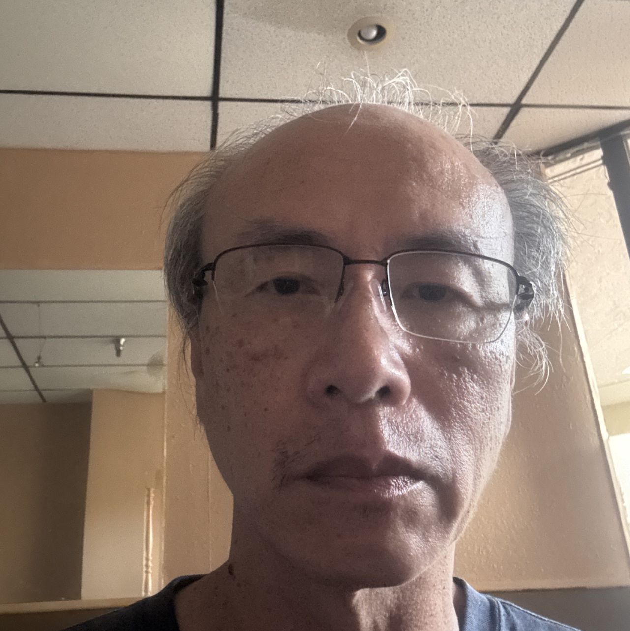 Profile of Pak Lee