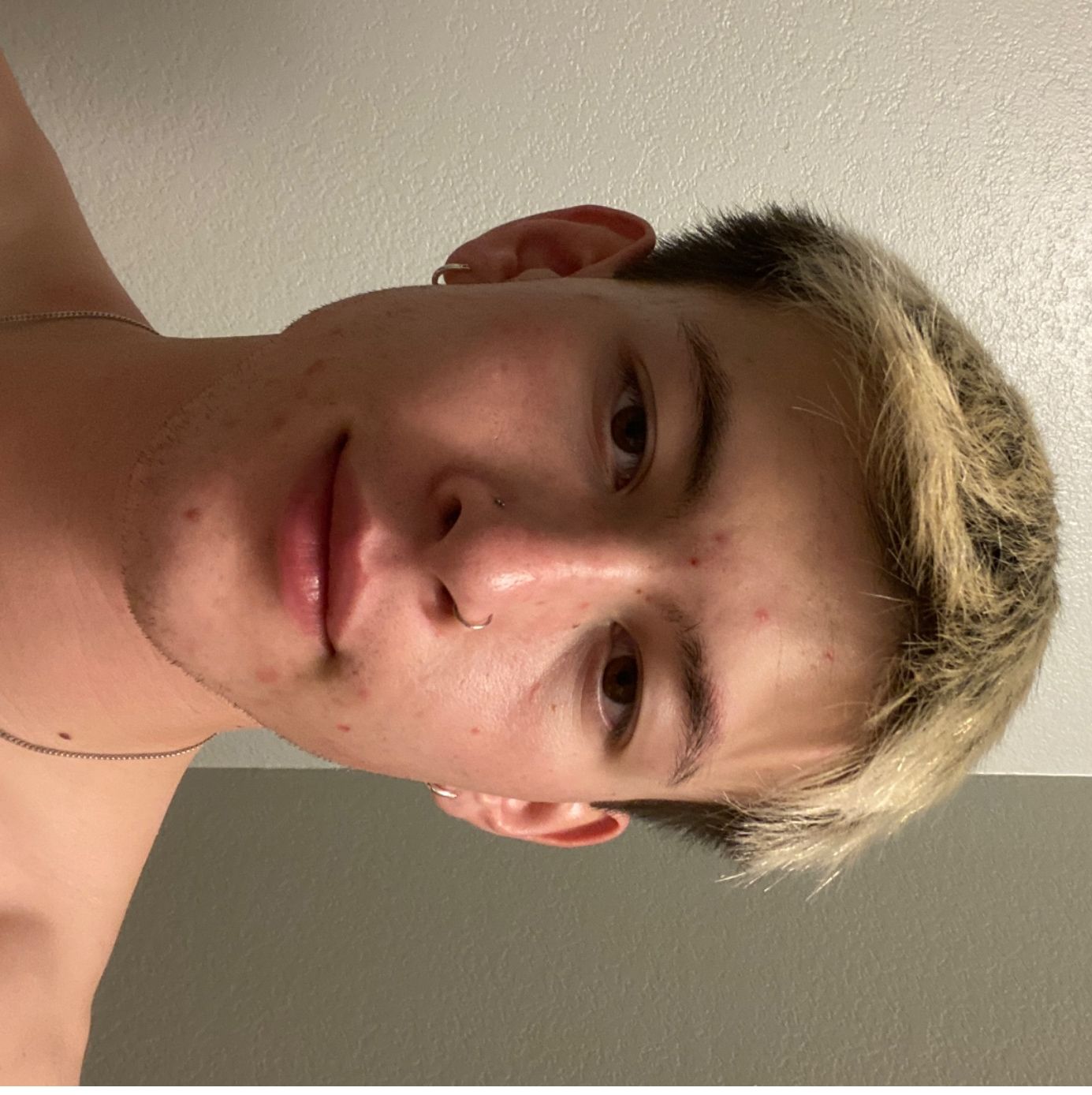 Profile of Lukas Nguyen