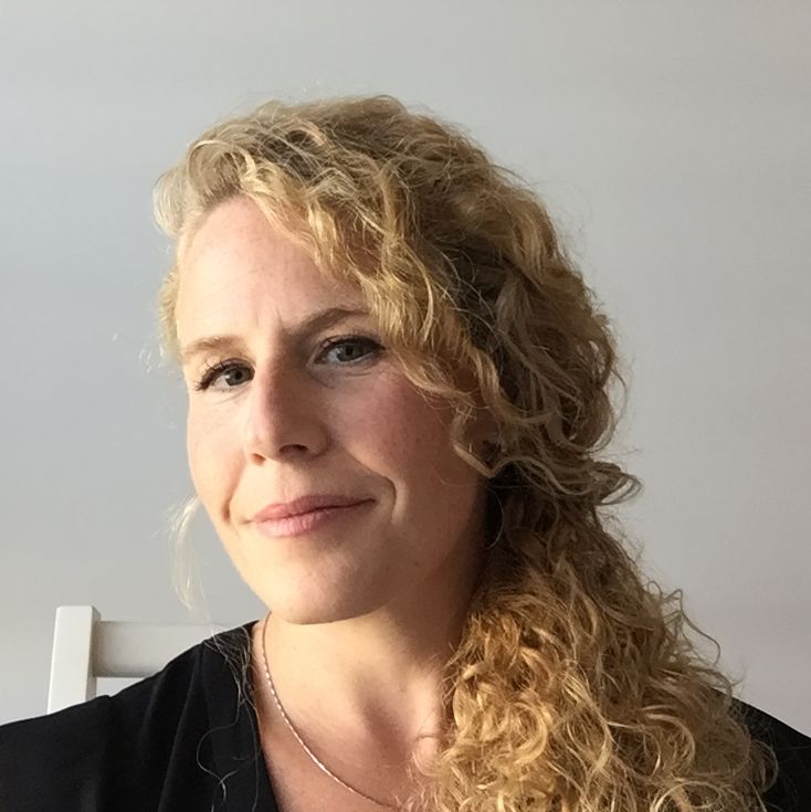 Profile of Louise Cooper