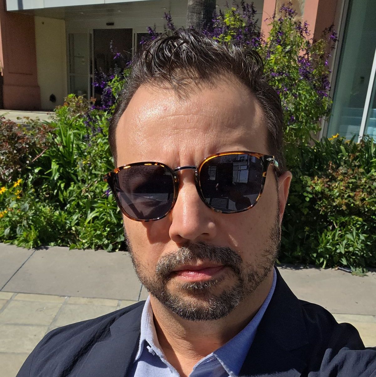 Profile of Jonathan Aliota